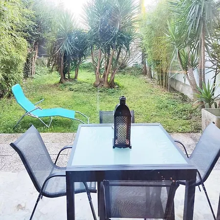 Apartment Garden Flat In Cannes